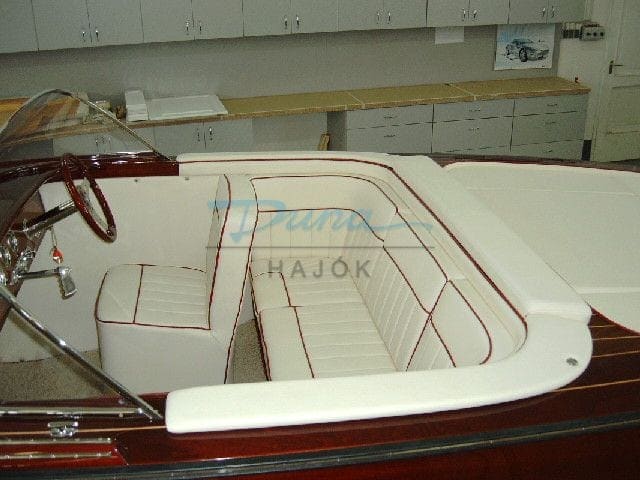 Boesch 560 De Luxe