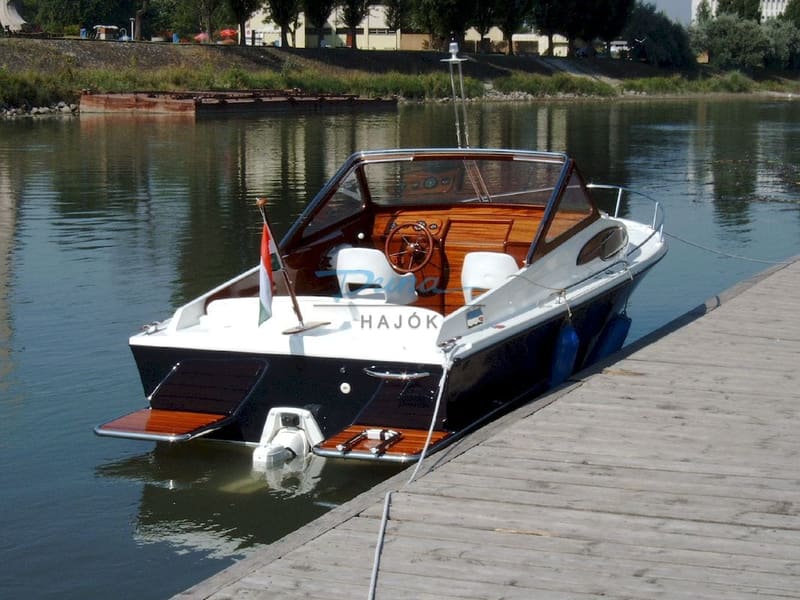 Volvo Penta motorcsónak